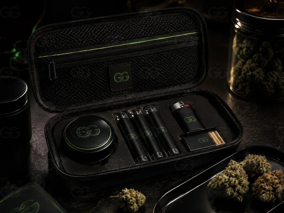 Travel Kit Deluxe